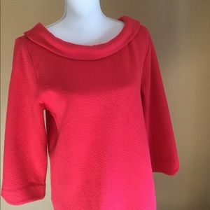 NWT Ann Taylor pullover top with collar detail.